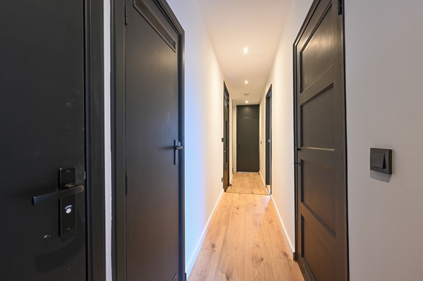 Medium property photo - Mathenesserdijk, 3027 AK Rotterdam